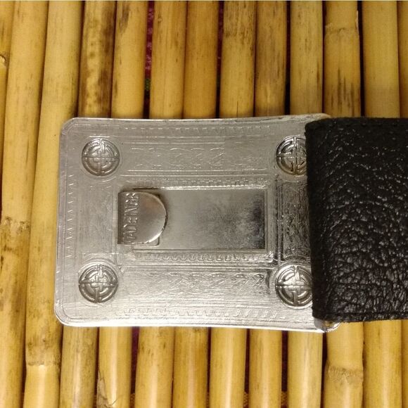 NWOT Black & Red 100% Leather Buckle Inside Adjustable Silver Large Buckle 34-38 - Picture 8 of 10